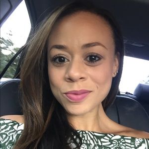 Meet your Posher, Sharifa